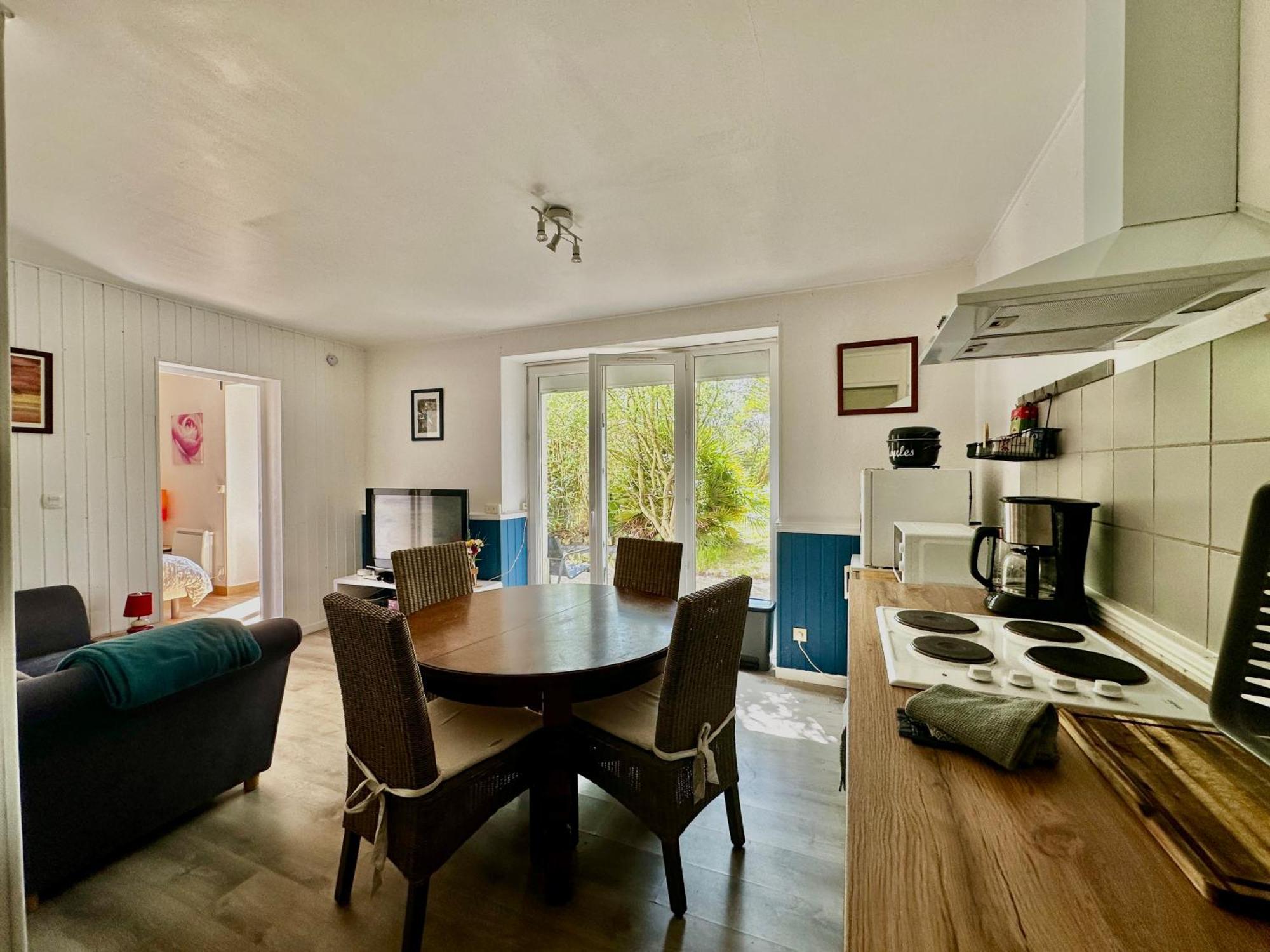 Appart' Basly - Avec Terrasse A 7Km Des Plages Exterior foto